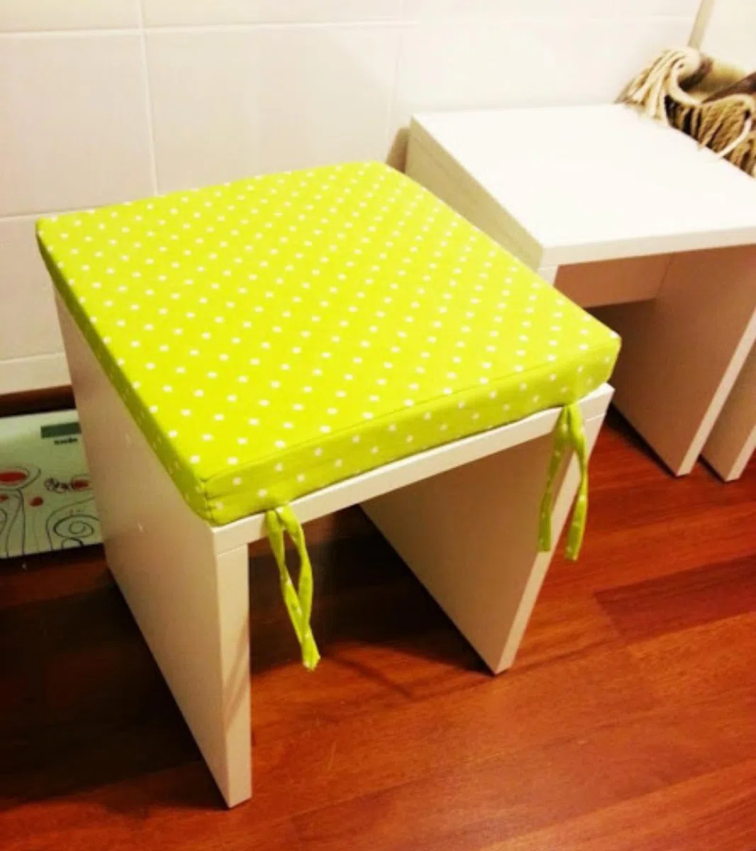 All4All Lastra Gommapiuma per Imbottitura - Spugna per Divani, Divani Seduta- Alta Densità - Gomma Piuma - Imbottitura - 50x50x5cm - D25/44